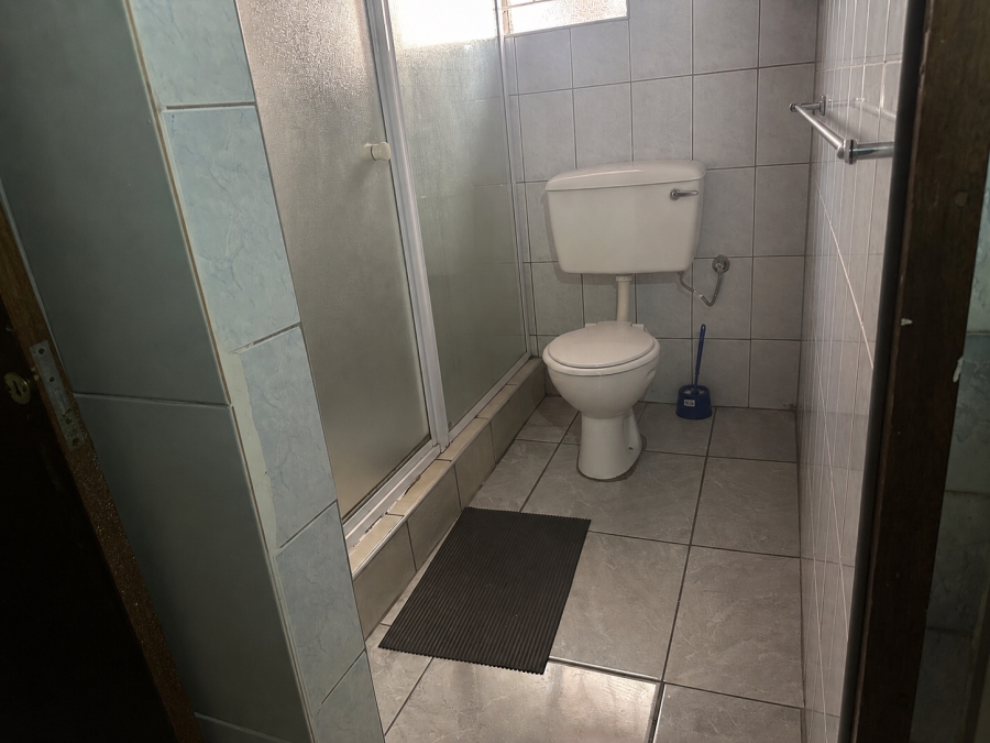 2 Bedroom Property for Sale in Rustenburg Central North West